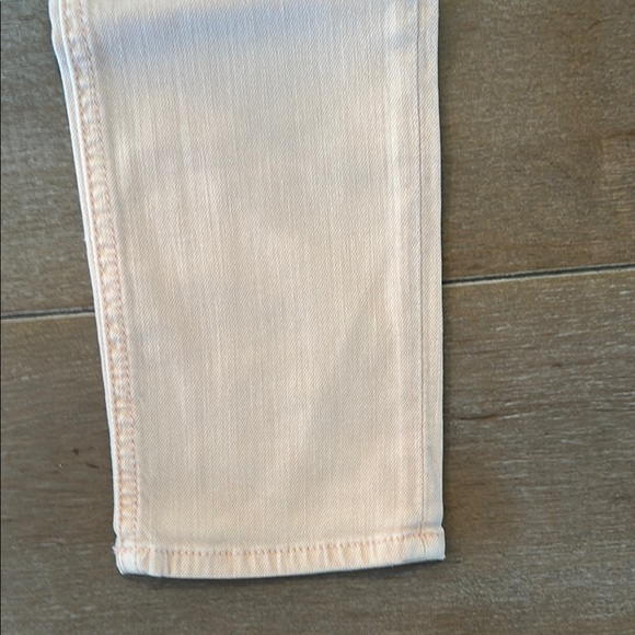 Women's Light Pink/peach Jeans  NEW - Picture 2 of 5